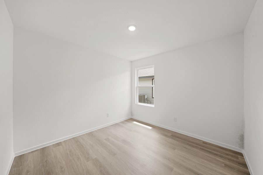 Spacious, unfurnished interior of a new home in Chapel Lakes, Montgomery (Image 15). Spacious, unfurnished interior of a new home in Chapel Lakes, Montgomery (Image 15).
