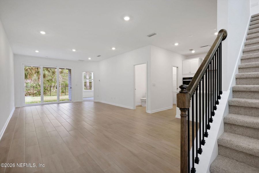 Spacious, unfurnished interior of a new home in The Hammock at Palm Harbor, Palm Coast (Image 15).
