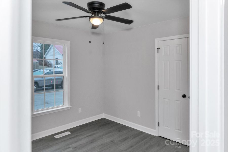 Spacious, unfurnished interior of a new home in , Lexington (Image 18).