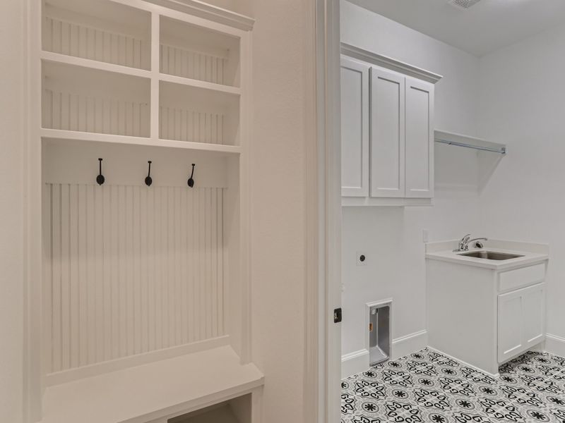 Plan 1710 Laundry Room Representative Image