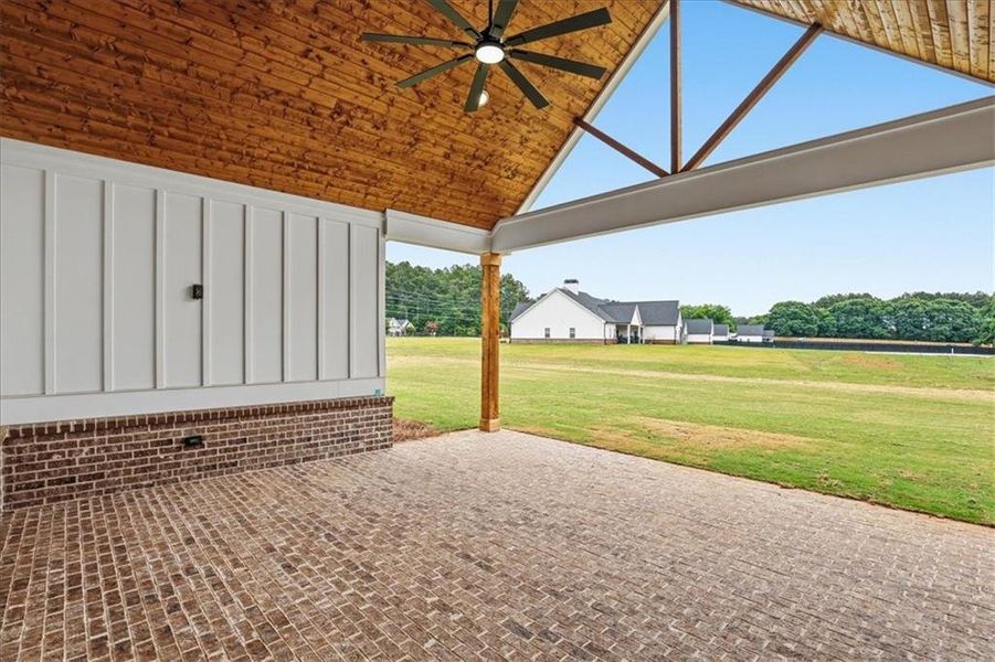 Exterior details and patio area of a home in , Monroe (Image 3).