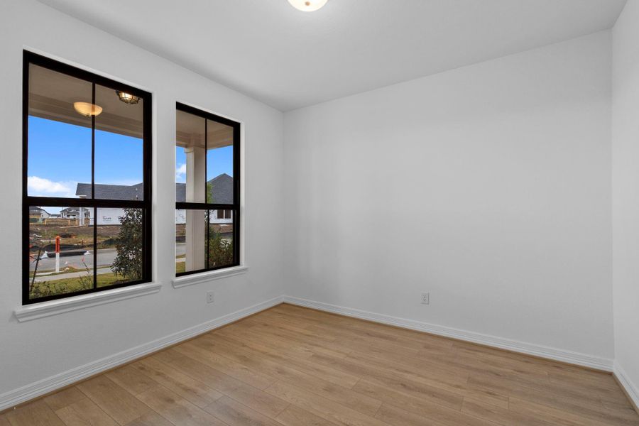 Spacious, unfurnished interior of a new home in Austin Point, Richmond (Image 25).
