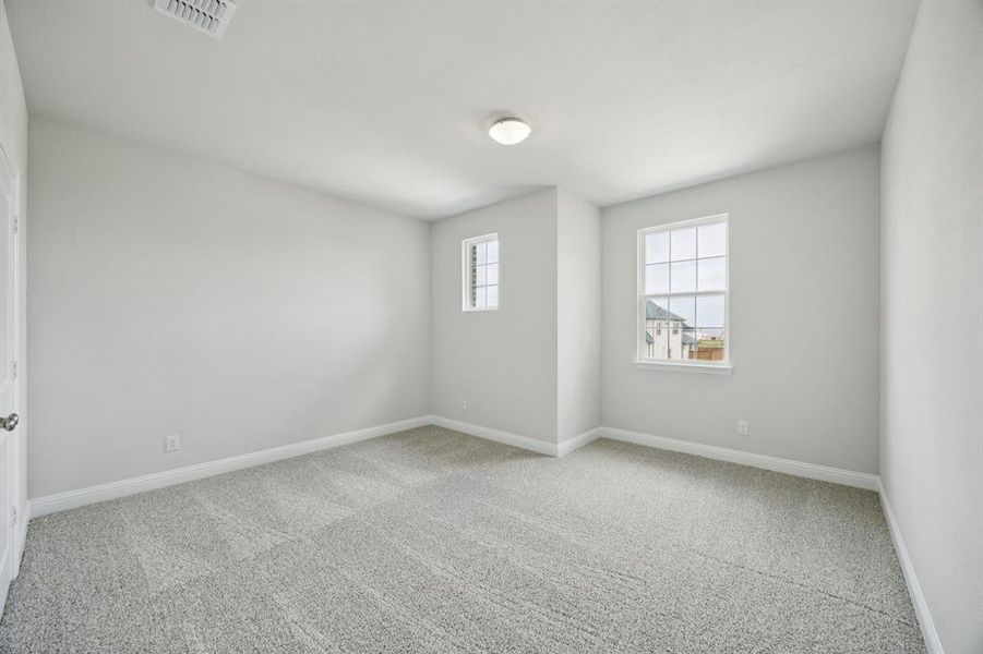 Spacious, unfurnished interior of a new home in Bellagio, Forney (Image 16). Spacious, unfurnished interior of a new home in Bellagio, Forney (Image 16).