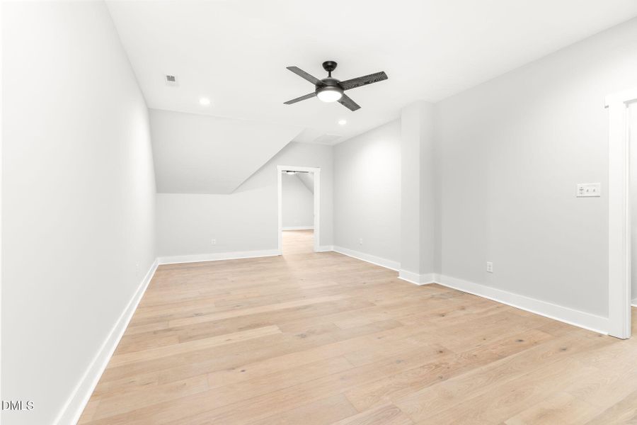 26-web-or-mls-Roanoke-Bend-23