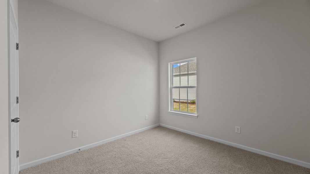Spacious, unfurnished interior of a new home in West New Bern, New Bern (Image 15).