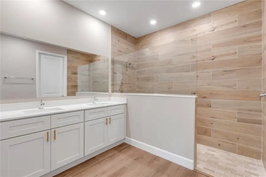 Furnished interior view inside a new home in , Palm Coast (Image 17).