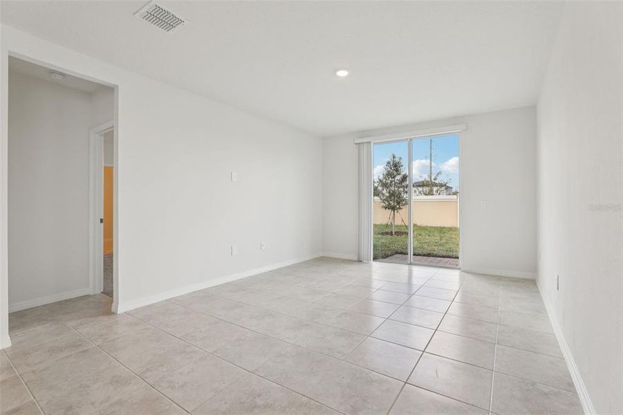 Spacious, unfurnished interior of a new home in Lawson Dunes - Signature Series, Haines City (Image 20).