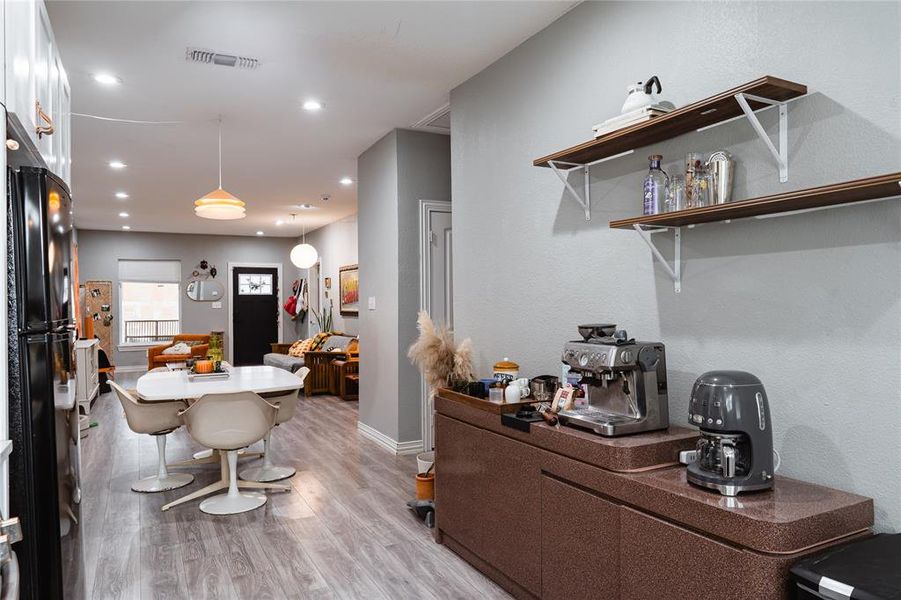 Furnished interior view inside a new home in , Fort Worth (Image 33). Furnished interior view inside a new home in , Fort Worth (Image 33).