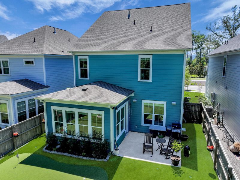 Exterior details and patio area of a home in Wando Village, Charleston (Image 4).