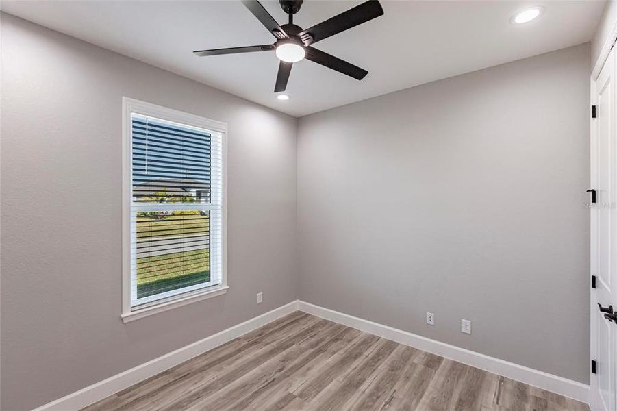 Spacious, unfurnished interior of a new home in , Cape Coral (Image 16).
