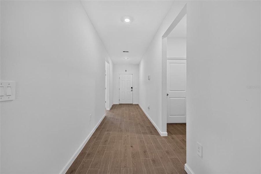 Spacious, unfurnished interior of a new home in Pioneer Ranch, Ocala (Image 24). Spacious, unfurnished interior of a new home in Pioneer Ranch, Ocala (Image 24).