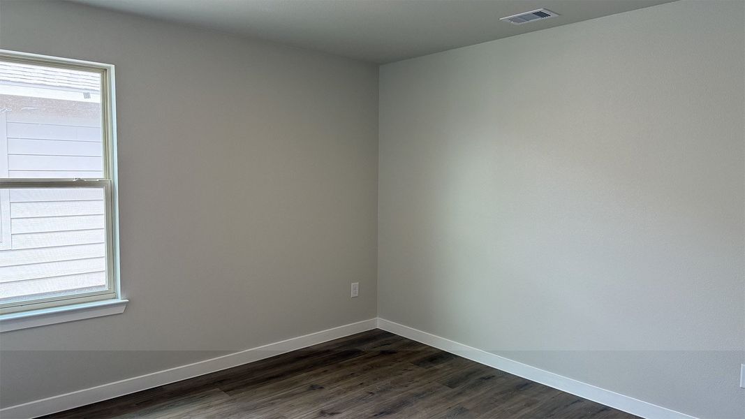 Spacious, unfurnished interior of a new home in London Towne, Corpus Christi (Image 14). Spacious, unfurnished interior of a new home in London Towne, Corpus Christi (Image 14).