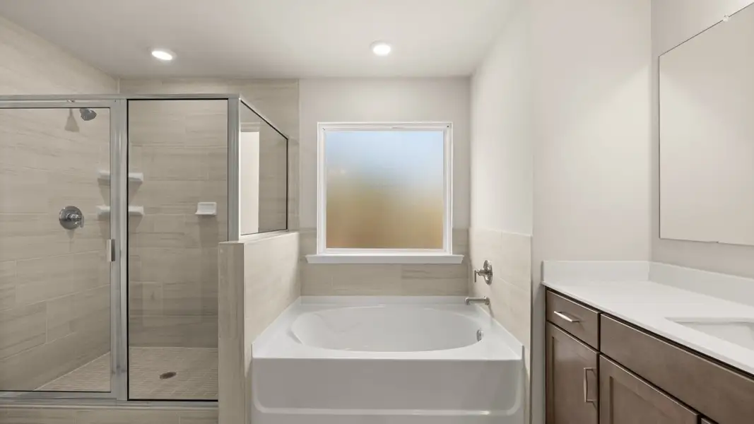 Representative furnished interior of a home built from the Hampshire by D.R. Horton in Heritage Pointe, Senoia (Image 16).