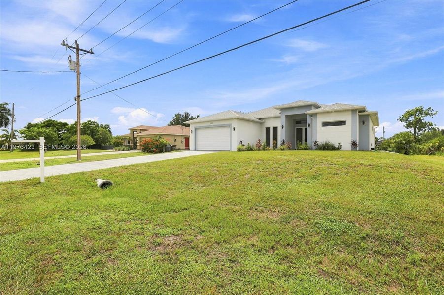 Image 40 of a home in .