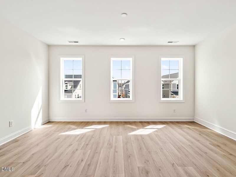 031-1280x960-bonus-room