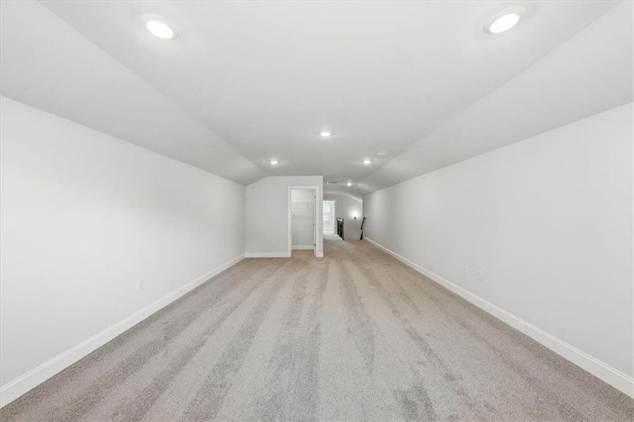 Spacious, unfurnished interior of a new home in Tuscany Hills, Douglasville (Image 41). Spacious, unfurnished interior of a new home in Tuscany Hills, Douglasville (Image 41).