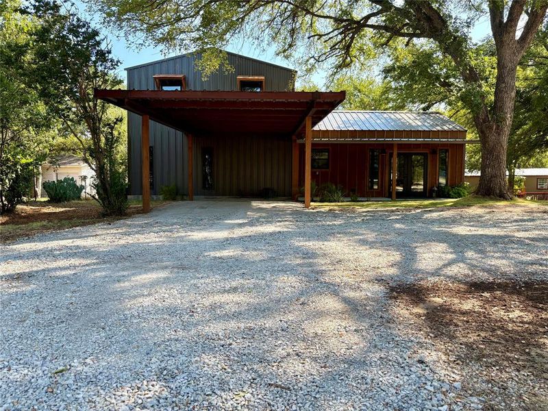 Front exterior of a new home in , Eastland, TX, highlighting curb appeal (Image 21). Front exterior of a new home in , Eastland, TX, highlighting curb appeal (Image 21).