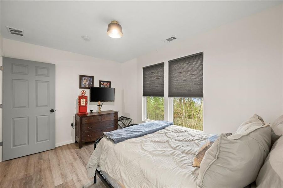 Furnished interior view inside a new home in , Dahlonega (Image 47).