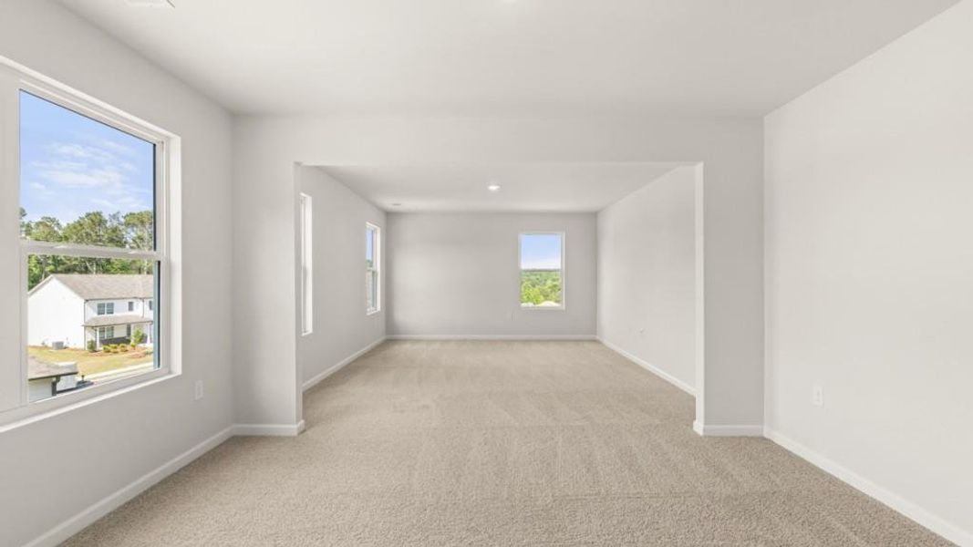 Spacious, unfurnished interior of a new home in Liberty Crossing, Braselton (Image 25).