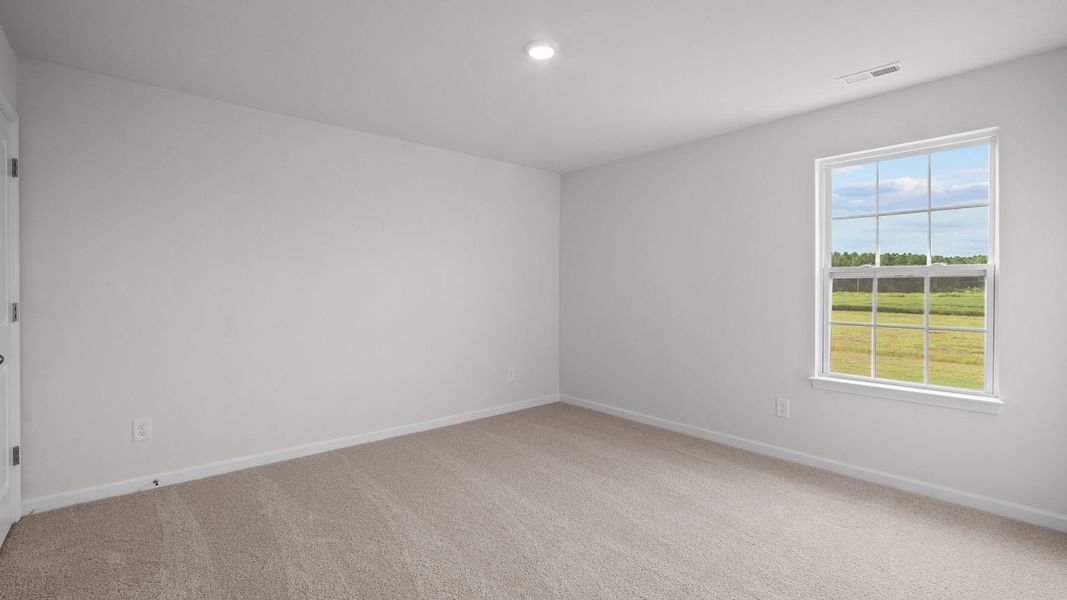 Spacious, unfurnished interior of a new home in Ridgewood Farms, Winterville (Image 19).