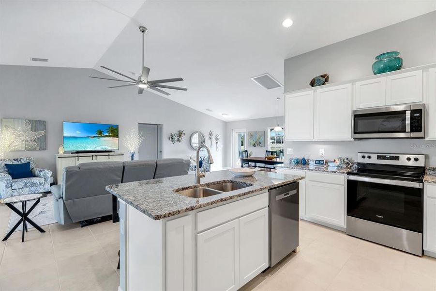 Furnished interior view inside a new home in , Punta Gorda (Image 14). Furnished interior view inside a new home in , Punta Gorda (Image 14).