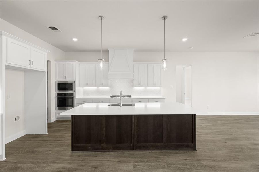 633 Bunchberry- Kitchen-1