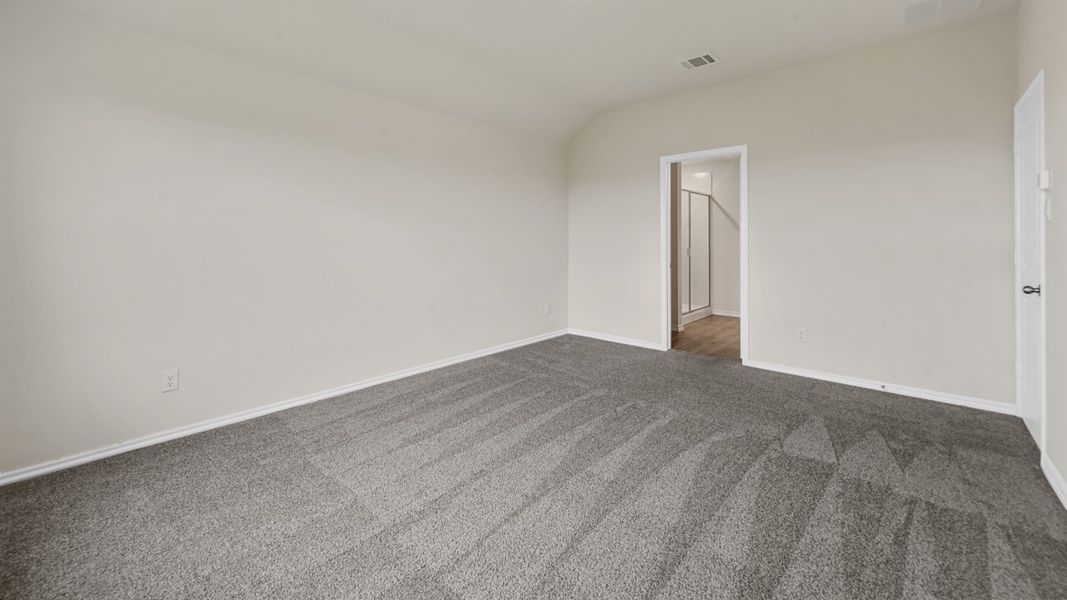 Spacious, unfurnished interior of a new home in Wildwood, Royse City (Image 20). Spacious, unfurnished interior of a new home in Wildwood, Royse City (Image 20).