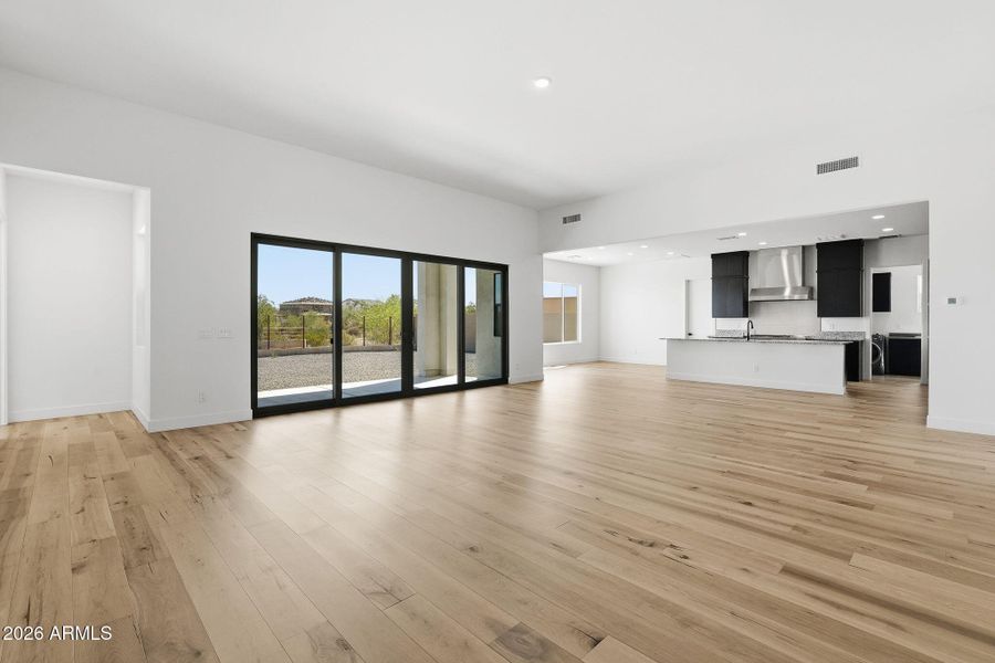 016_ListerPros (1) 016_ListerPros (1)