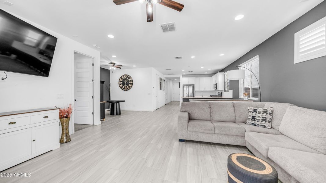 24721 N 171st Ave (11) 24721 N 171st Ave (11)