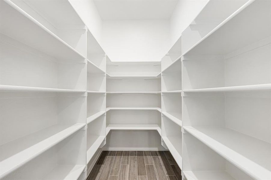 Spacious, unfurnished interior of a new home in Villages of Walnut Grove, Midlothian (Image 31).
