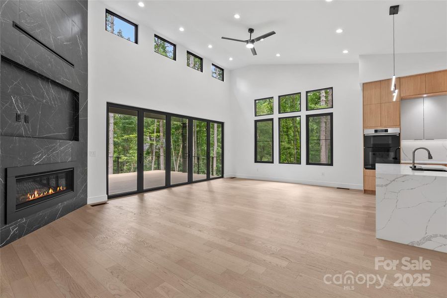 Image 40 of a home in .