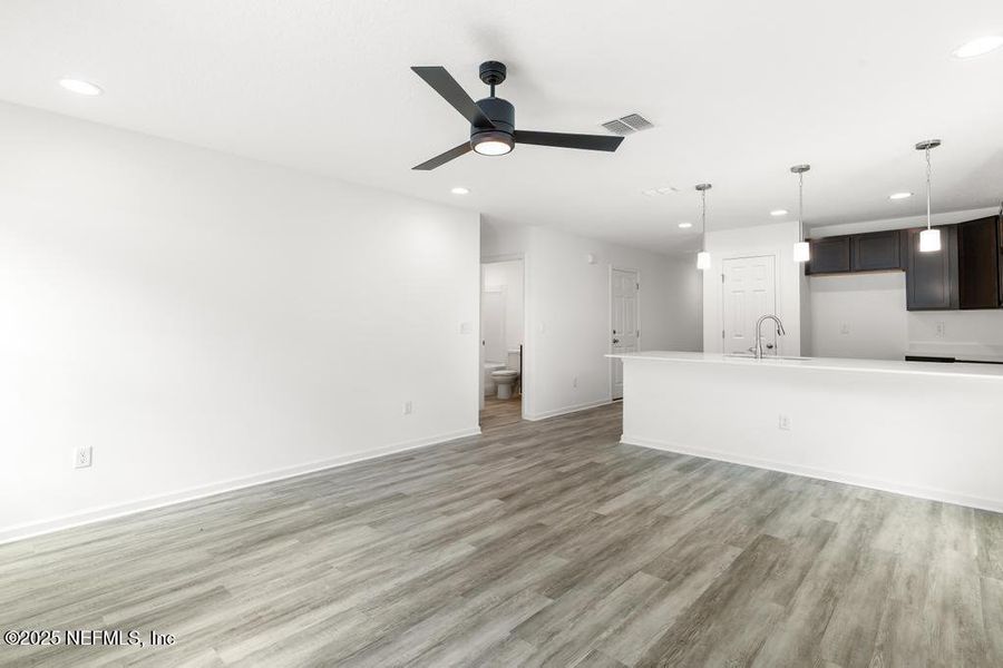 Spacious, unfurnished interior of a new home in , Jacksonville (Image 33). Spacious, unfurnished interior of a new home in , Jacksonville (Image 33).
