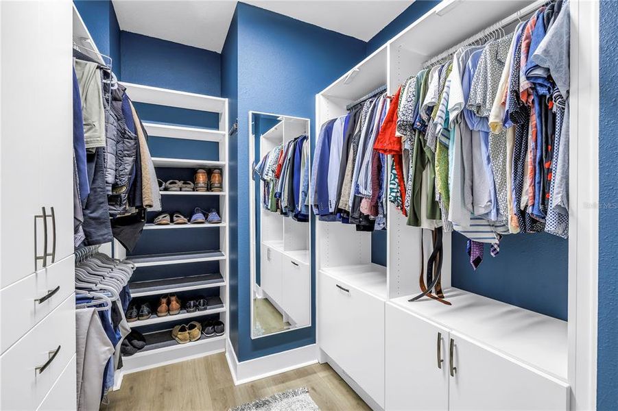 Furnished interior view inside a new home in , St. Petersburg (Image 16).