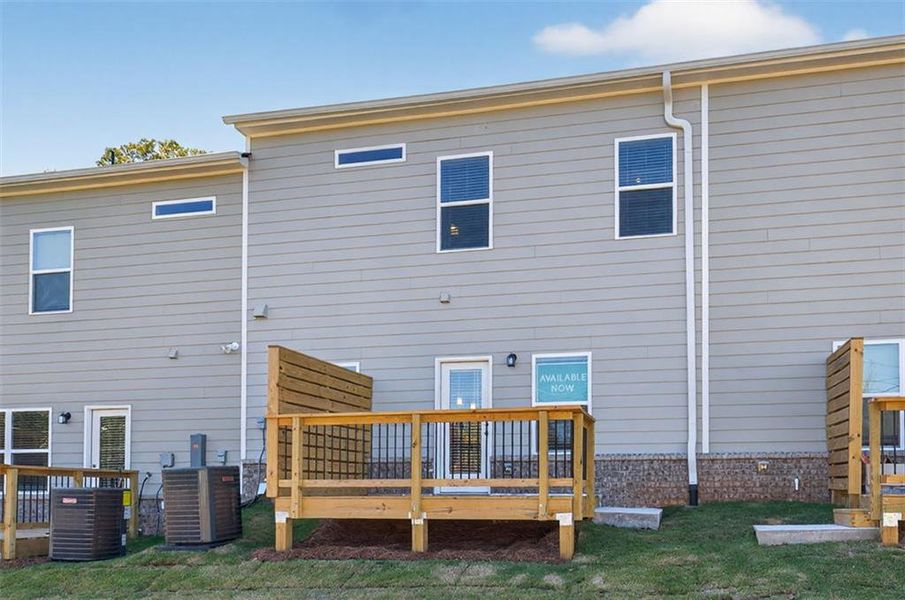 Image 43 of a home in Franklin Manor.