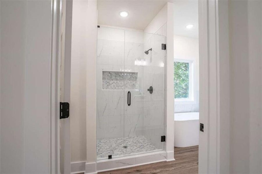 Spacious, unfurnished interior of a new home in , Covington (Image 20).