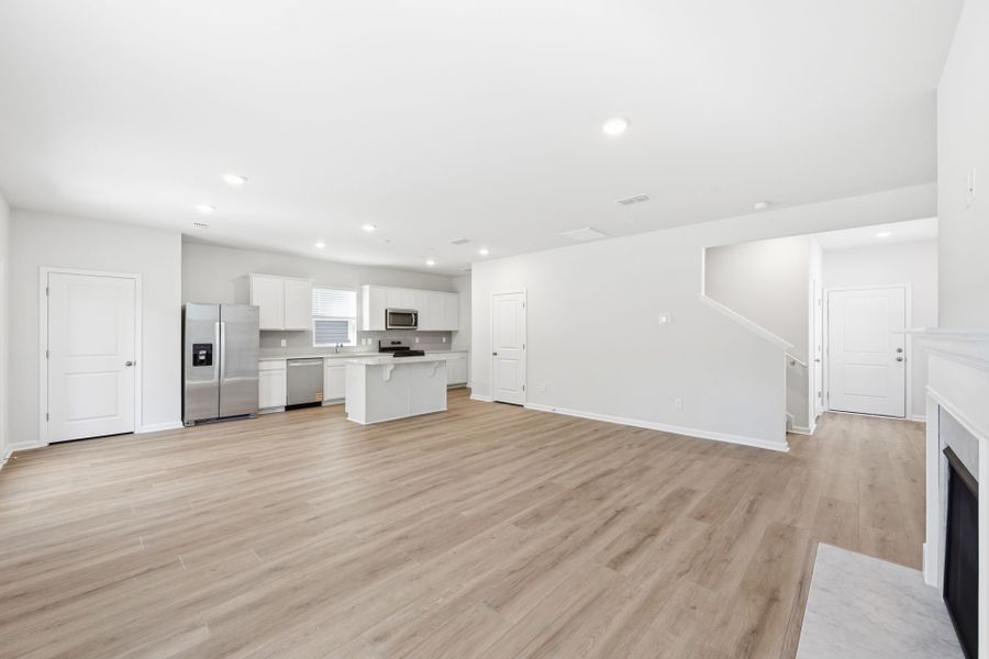 Spacious, unfurnished interior of a new home in Grand Arbor, Blythewood (Image 16).