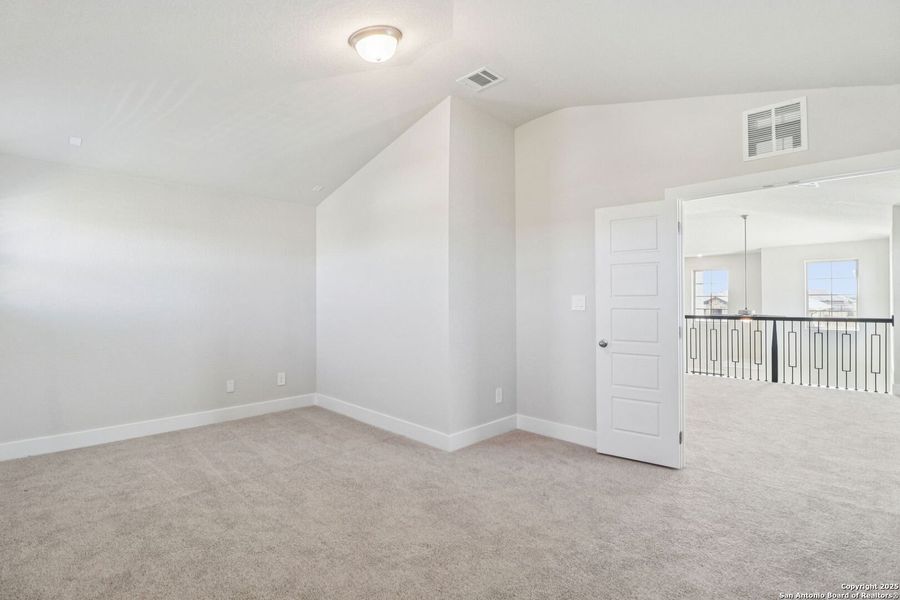 Spacious, unfurnished interior of a new home in Legendary Trails - Premier Series, Cibolo (Image 32).