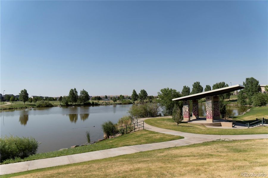 Community amenities in , Aurora (Image 29).