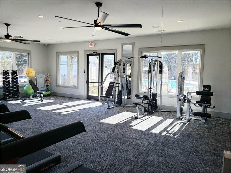 Community amenities in Twin Lakes, Hoschton (Image 16).