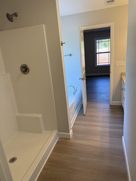 Spacious, unfurnished interior of a new home in Alverson Farms, Inman (Image 9). Spacious, unfurnished interior of a new home in Alverson Farms, Inman (Image 9).