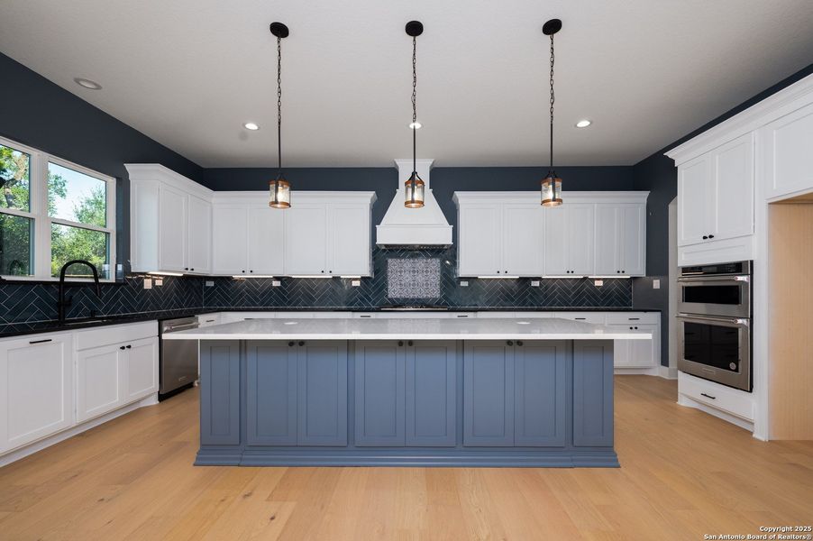 Furnished interior view inside a new home in , New Braunfels (Image 3).