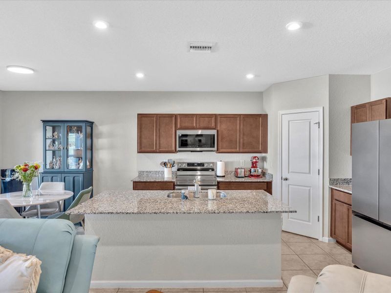 Furnished interior view inside a new home in , Belle Glade (Image 13).