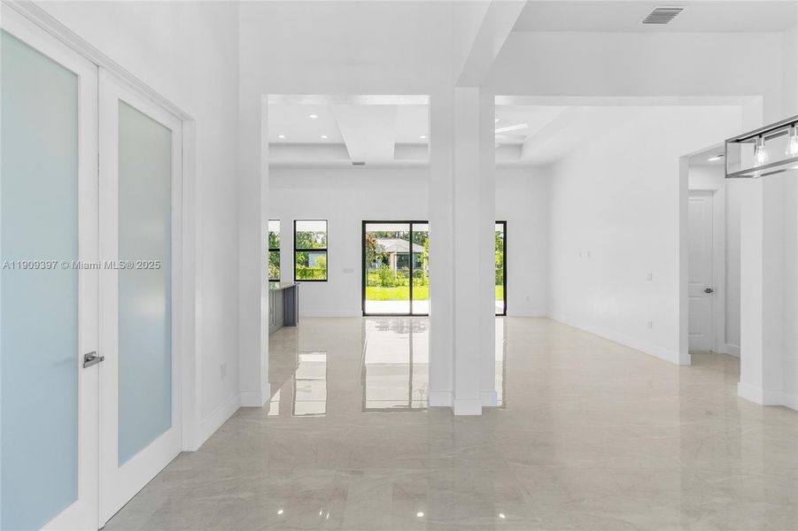 Image 42 of a home in .