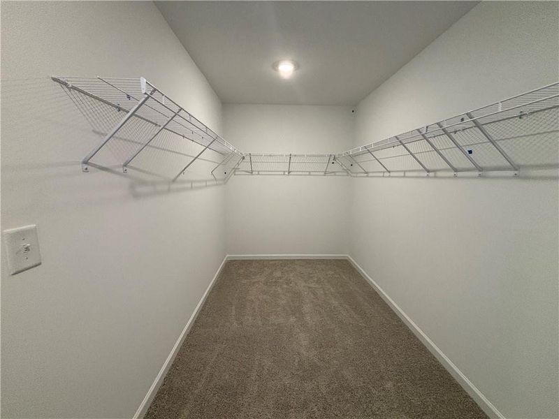 Spacious, unfurnished interior of a new home in Arbors at Richland Creek, Buford (Image 39).