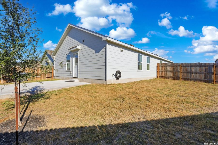 Exterior details and patio area of a home in Mission del Lago, San Antonio (Image 4). Exterior details and patio area of a home in Mission del Lago, San Antonio (Image 4).
