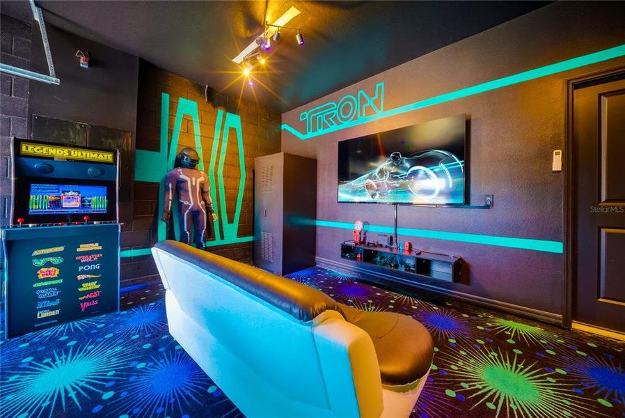 Image 76 of a home in Windsor Cay Resort.