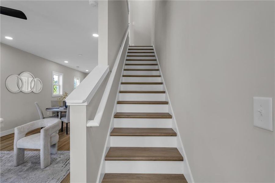 Spacious, unfurnished interior of a new home in , Atlanta (Image 24).