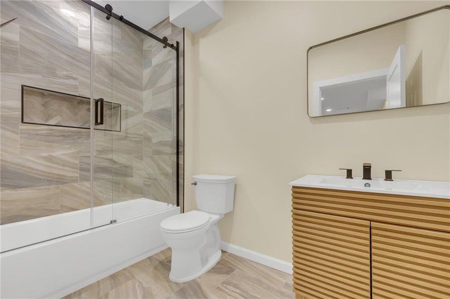 Furnished interior view inside a new home in , Atlanta (Image 4).