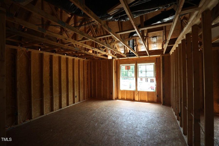 GQ6A1042 (Medium) GQ6A1042 (Medium)