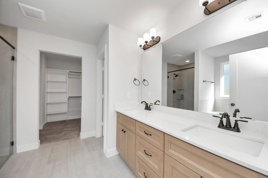 Furnished interior view inside a new home in Grand Oaks Reserve, Cleveland (Image 15).